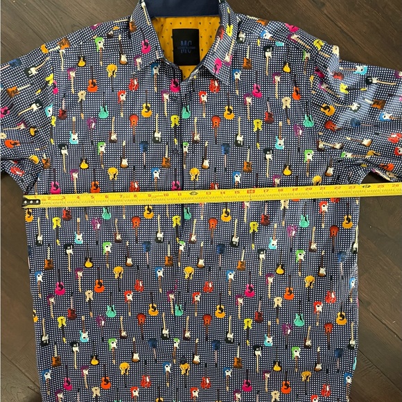 Mizumi‎ Couture Guitar Dress Shirt - Picture 11 of 12